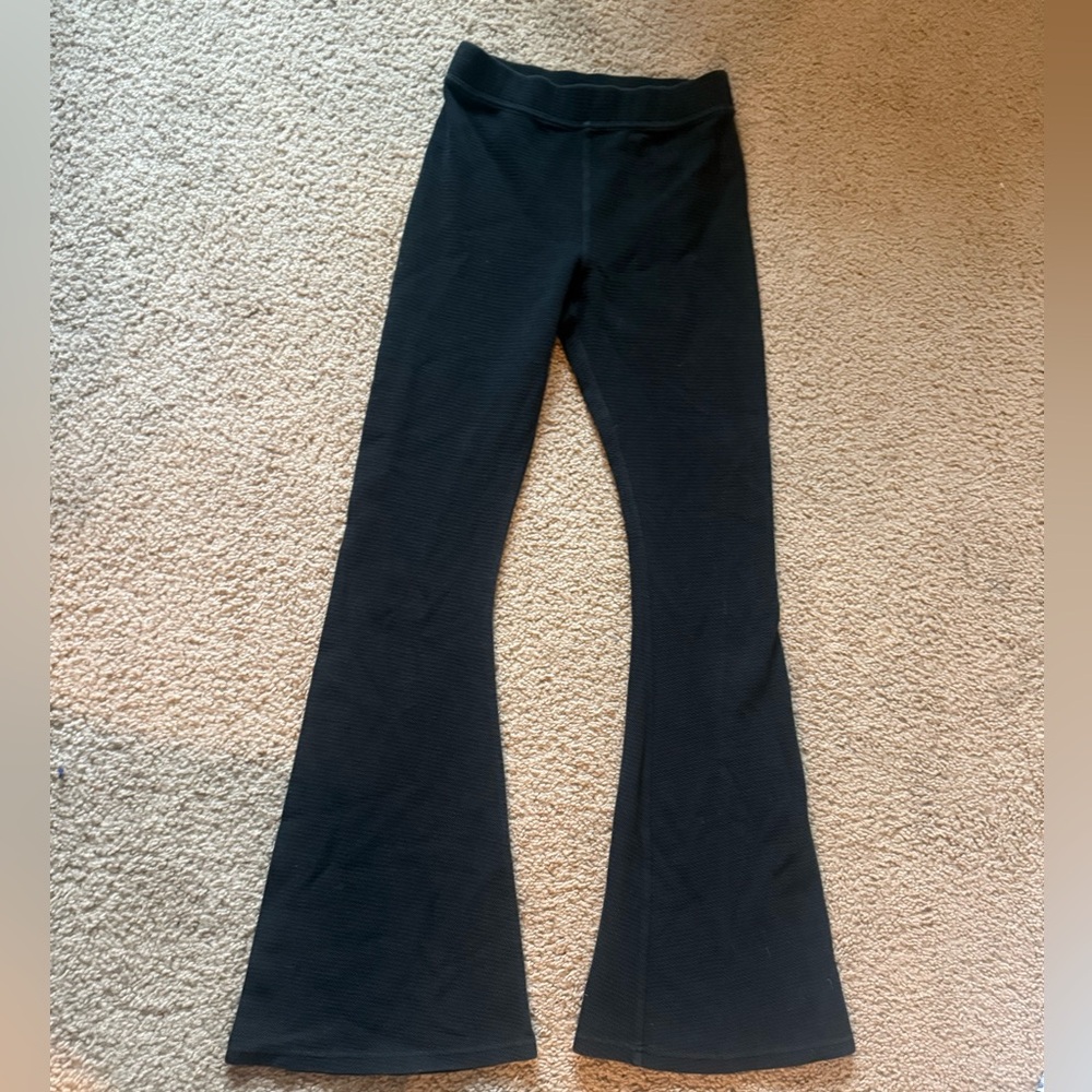 OFFLINE By Aerie PartyFavor High Waisted Flare Legging - Picture 9 of 10